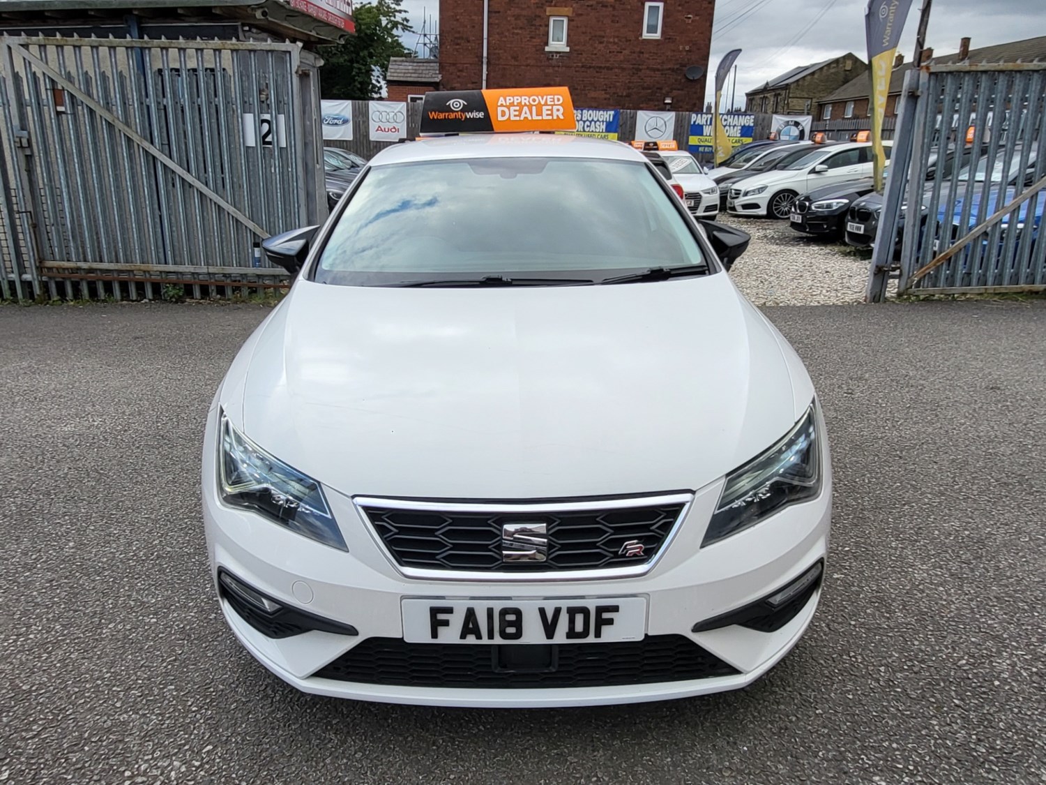 SEAT Leon Listing Image