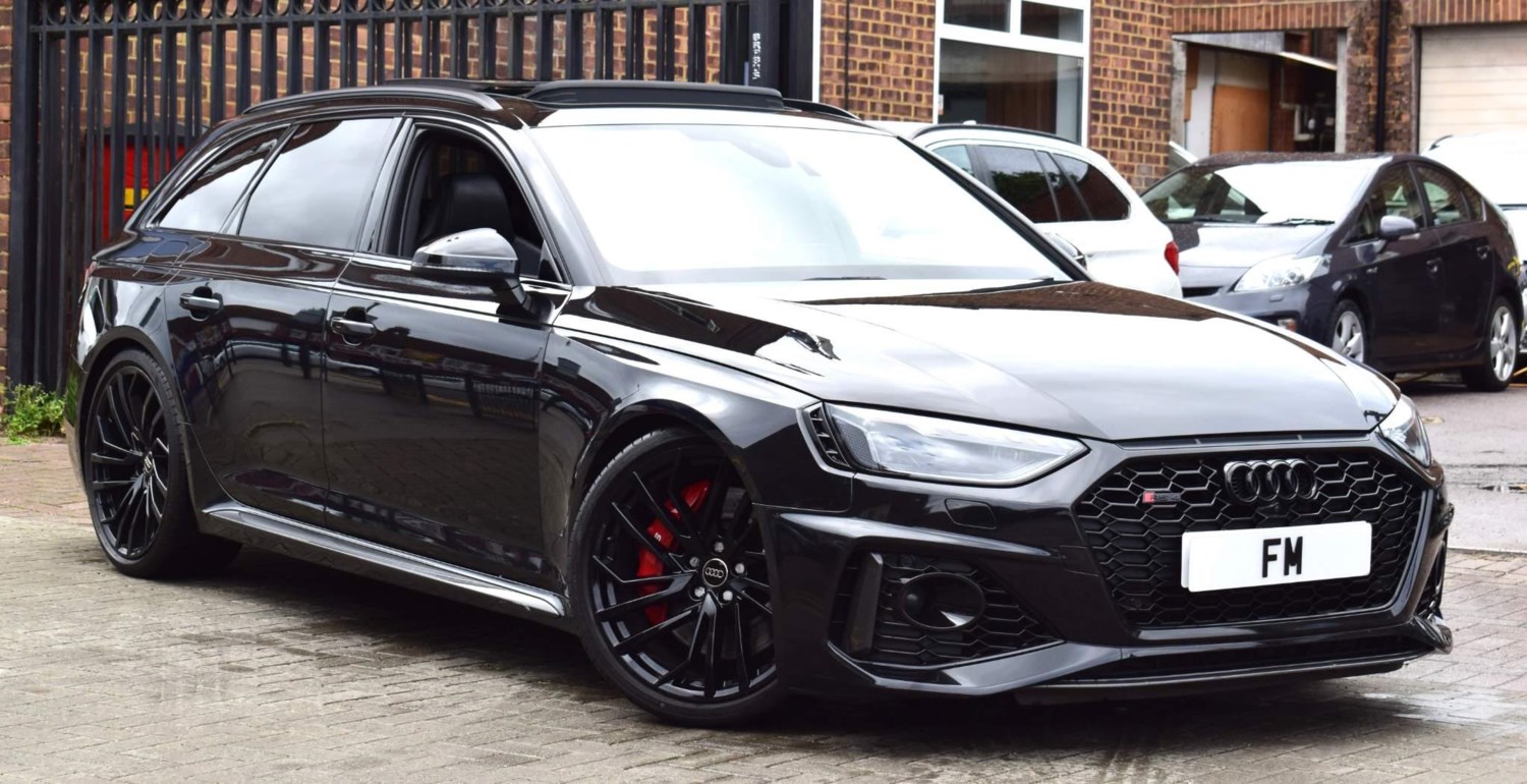 Audi RS4 Listing Image