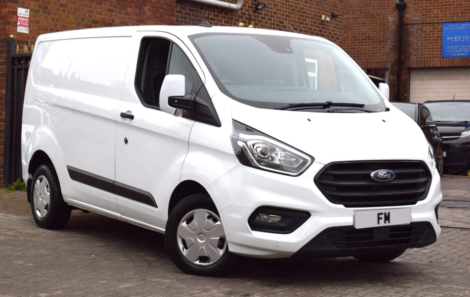 Ford Transit Custom Listing Image