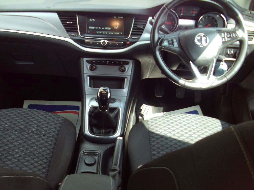 Vauxhall Astra Listing Image