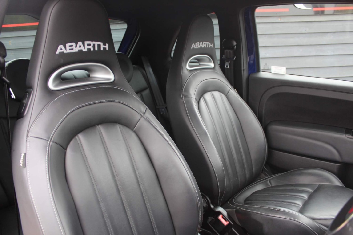 Abarth 595 Listing Image