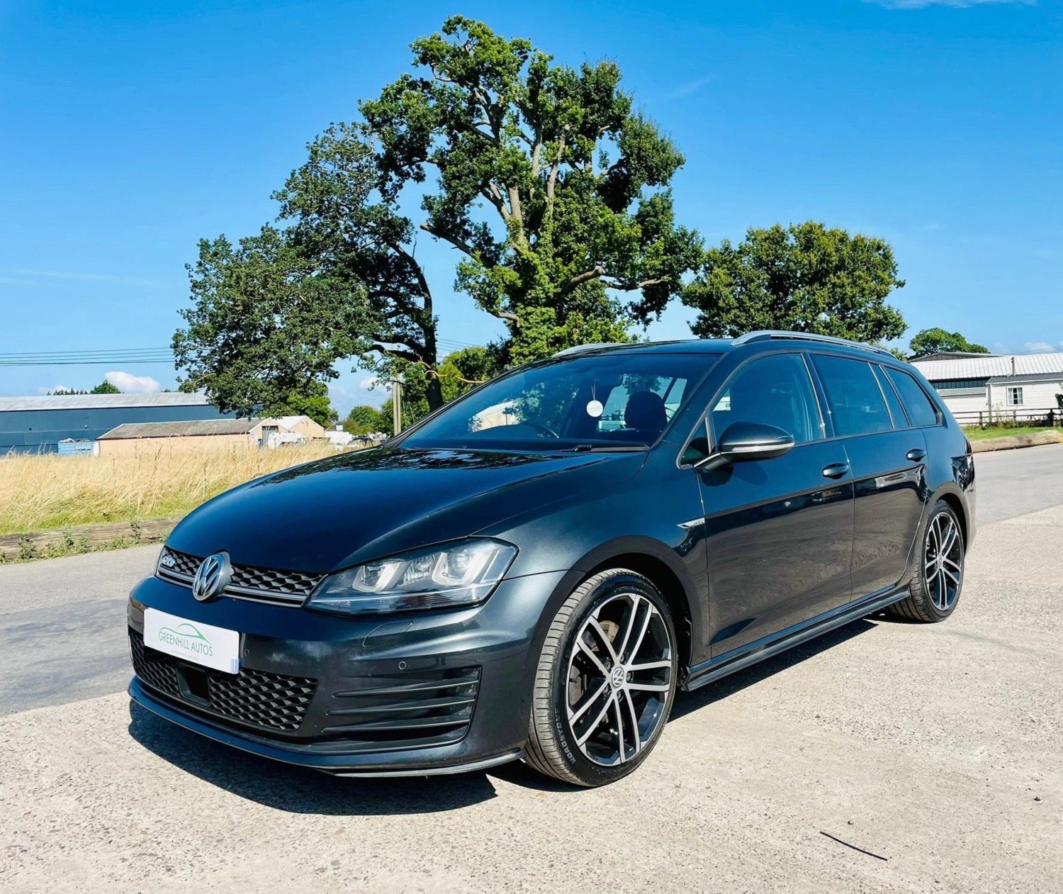 Volkswagen Golf Listing Image