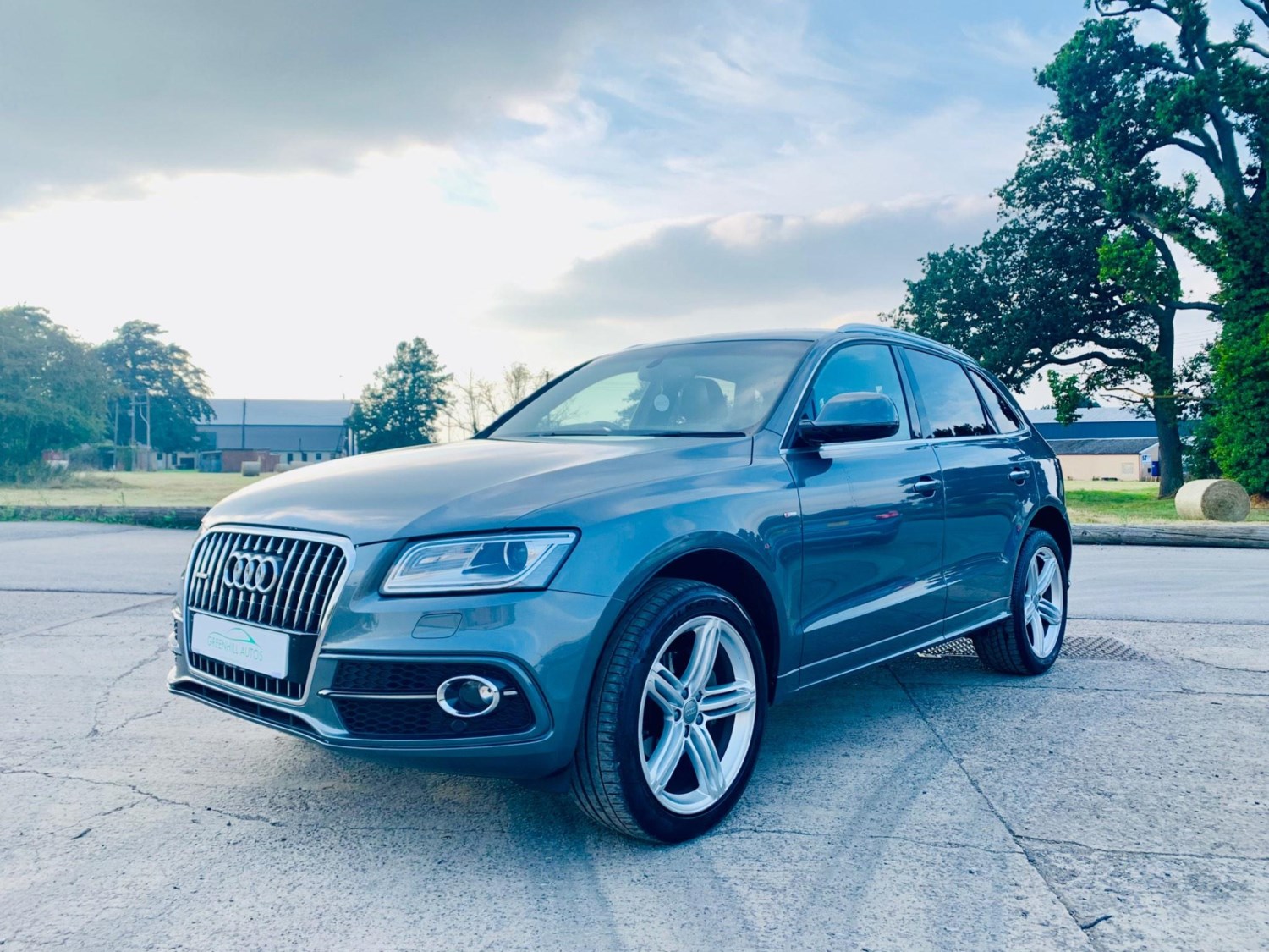 Audi Q5 Listing Image