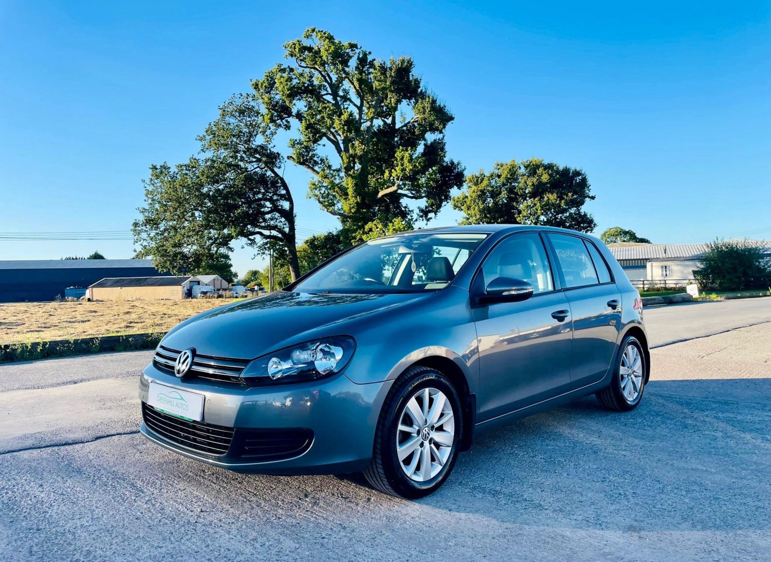 Volkswagen Golf Listing Image