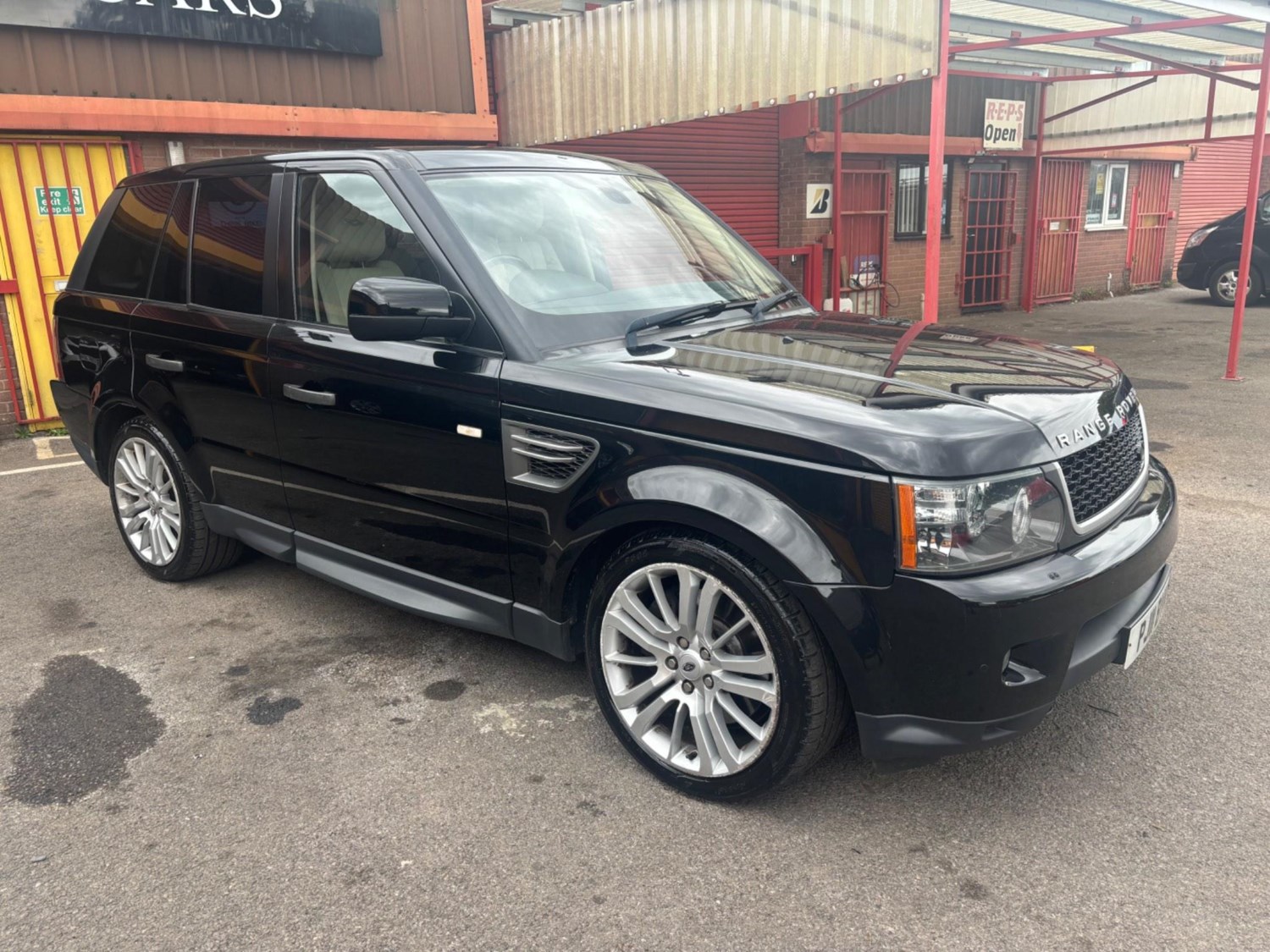 Land Rover Range Rover Sport Listing Image