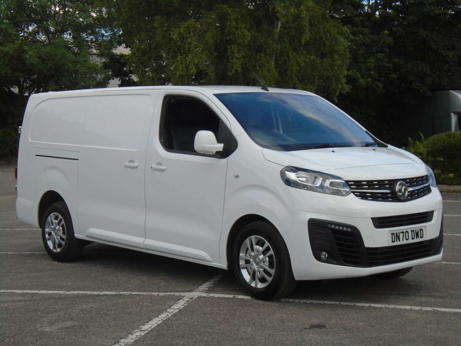 Vauxhall Vivaro Listing Image