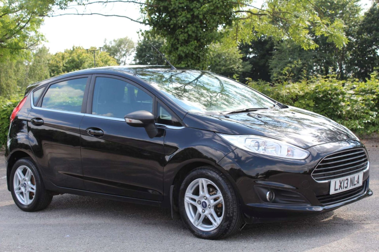 Ford Fiesta Listing Image