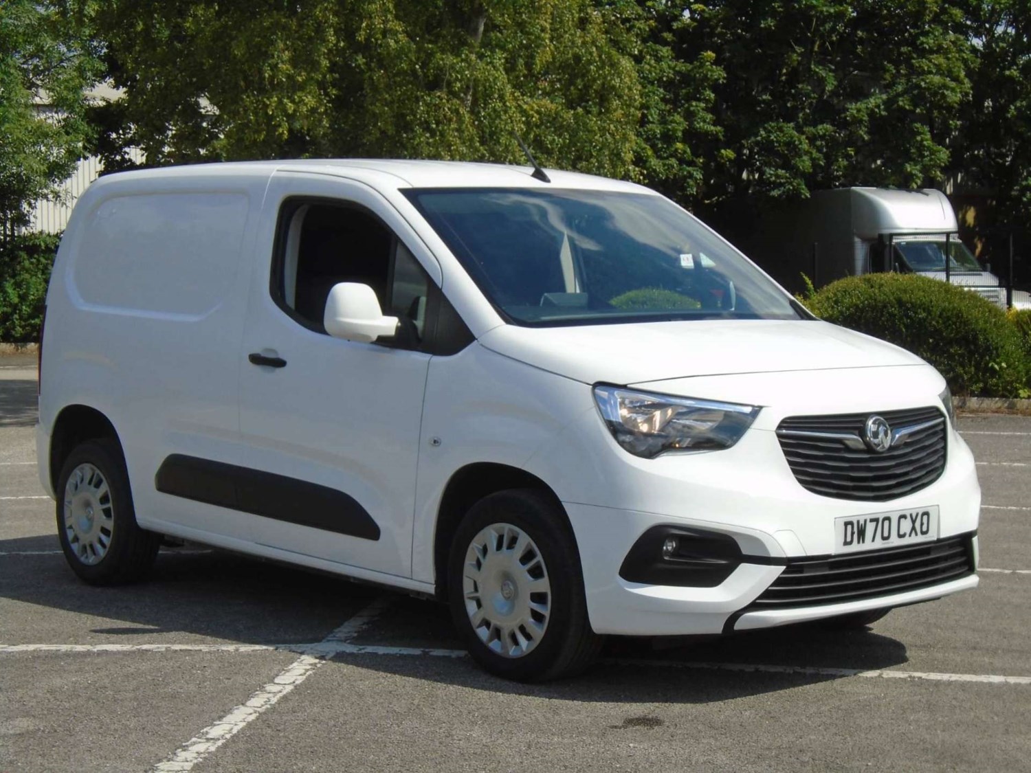 Vauxhall Combo Listing Image