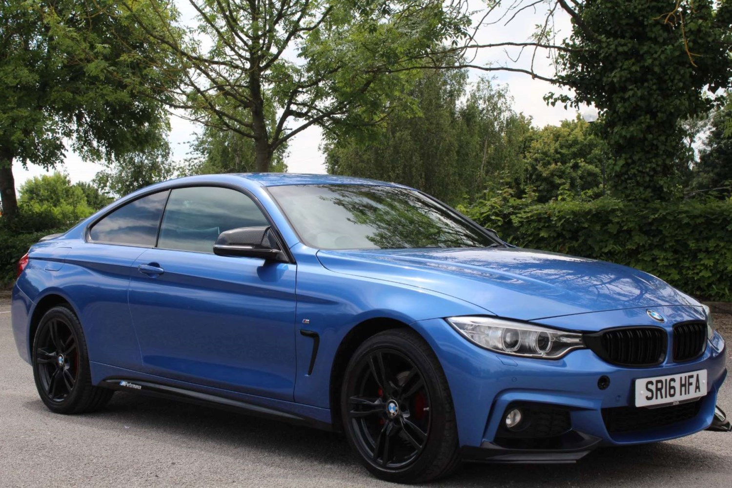 BMW 4 Series Listing Image