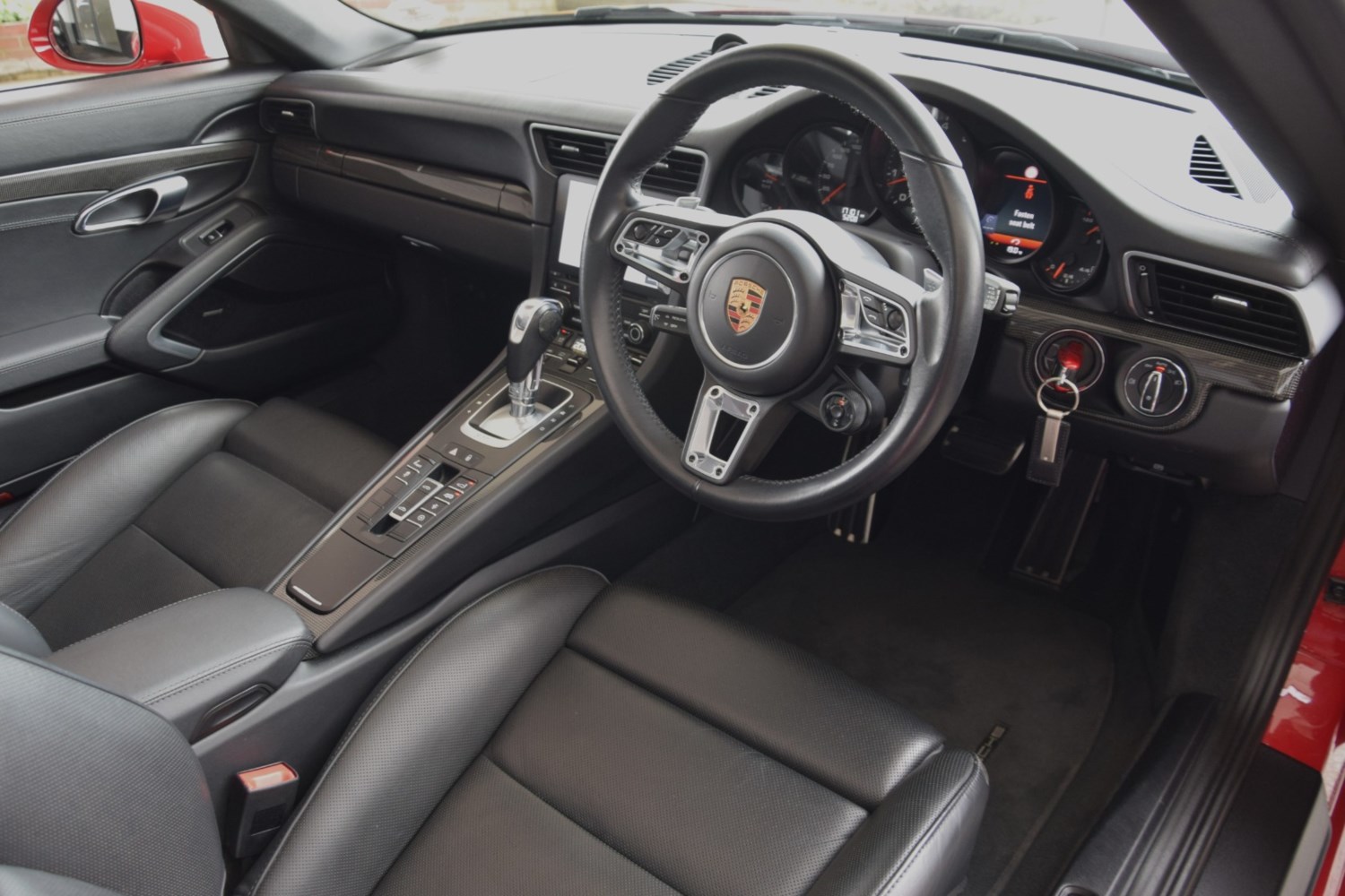 Porsche 911 Listing Image