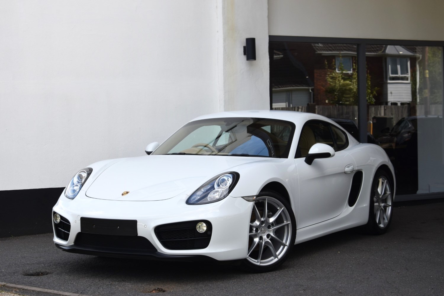 Porsche Cayman Listing Image