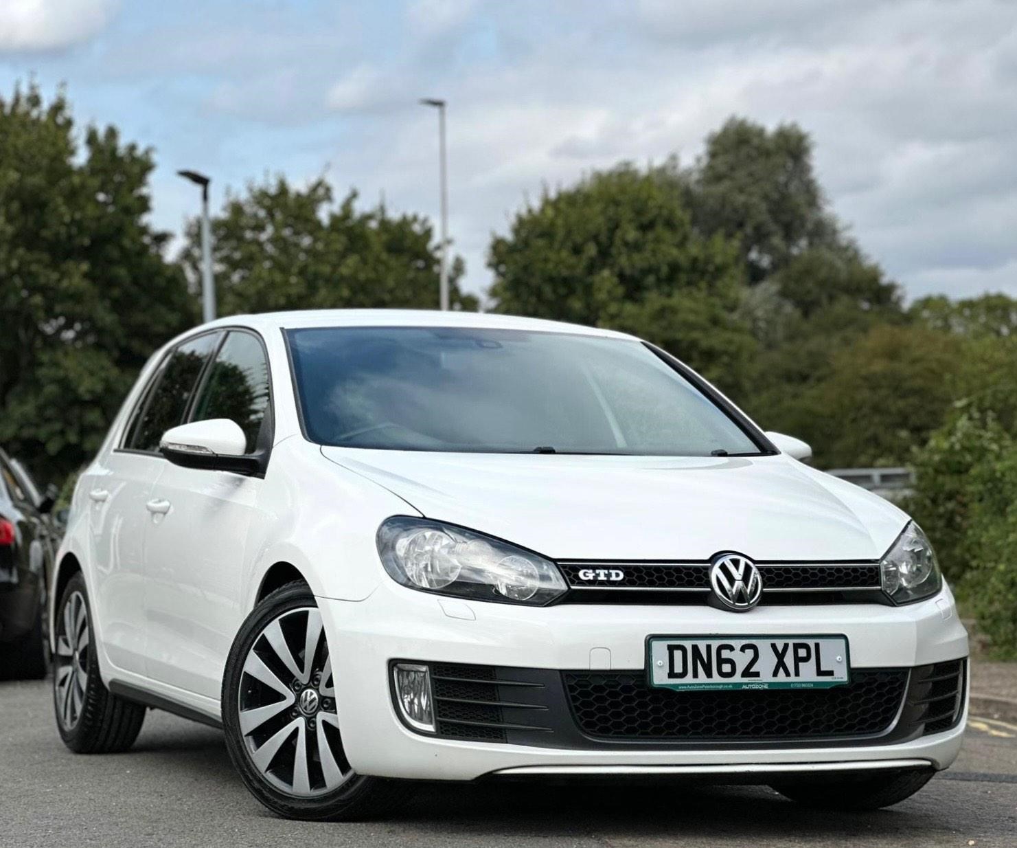 Volkswagen Golf Listing Image