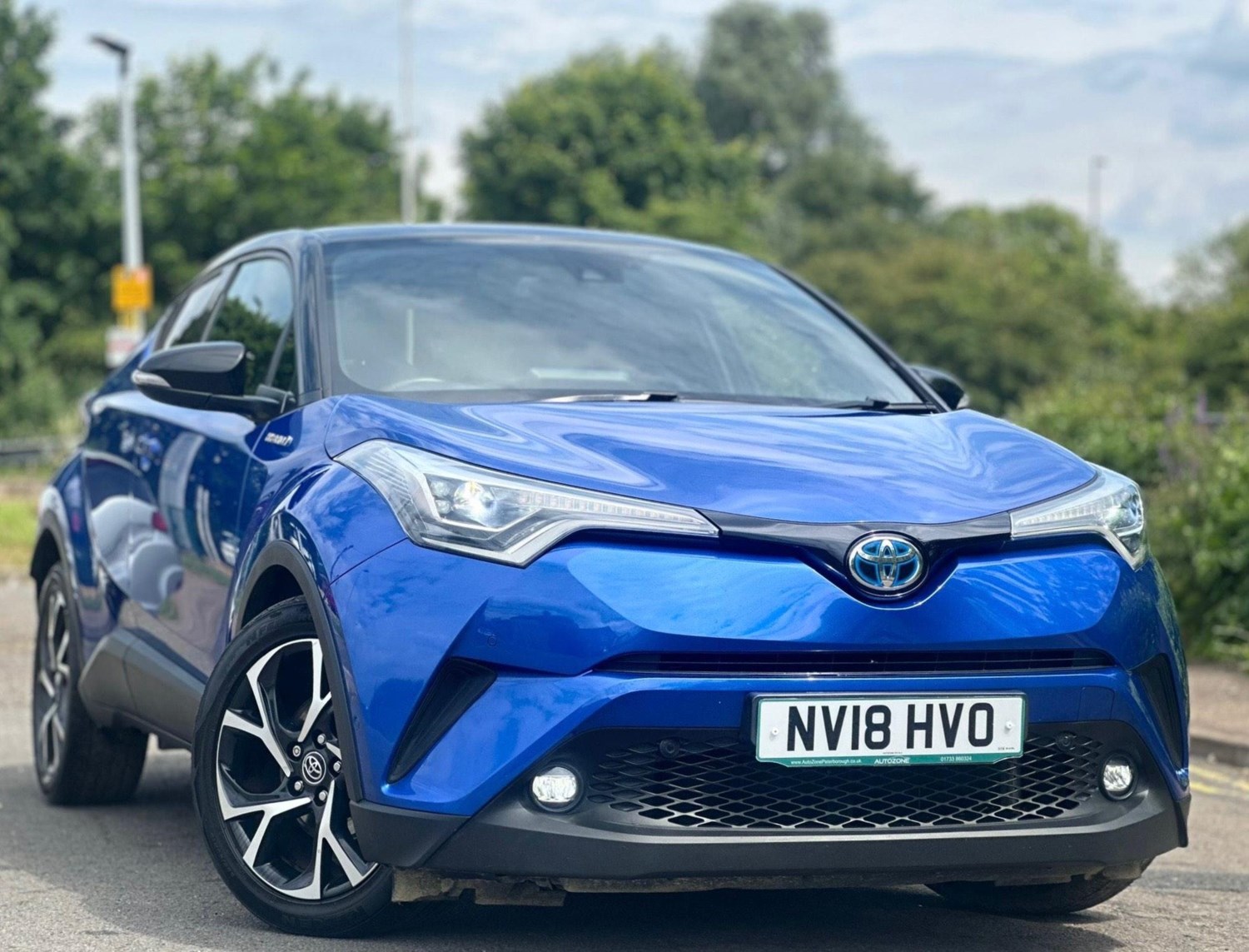 Toyota C-HR Listing Image