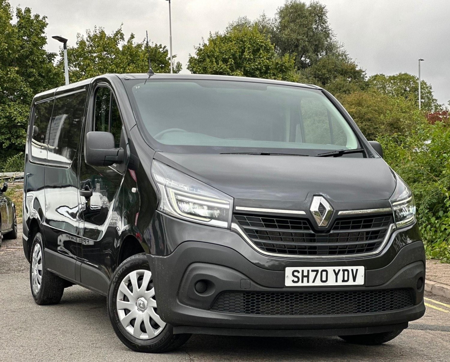 Renault Trafic Listing Image