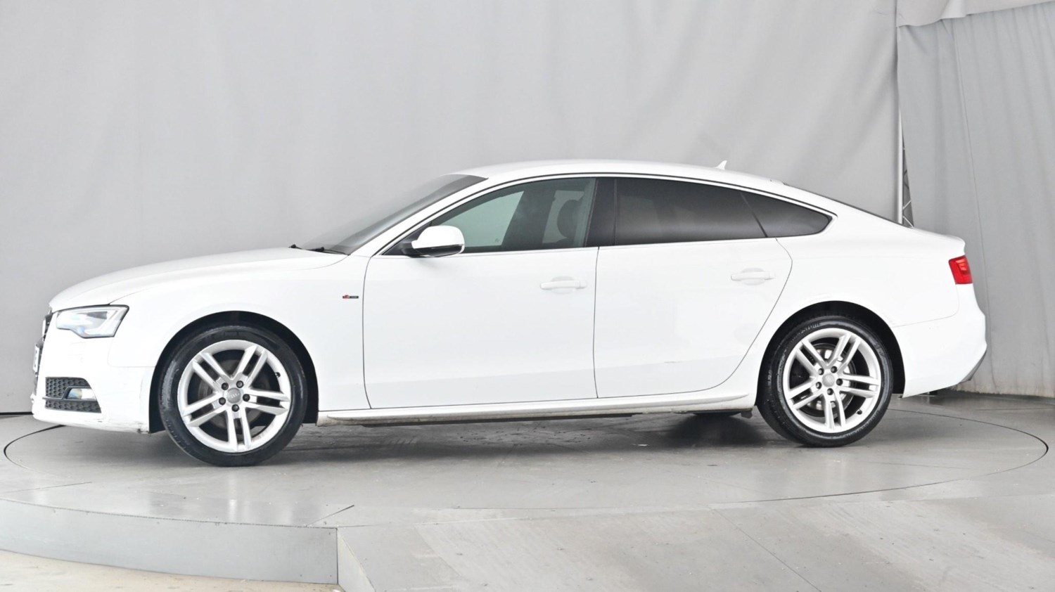 Audi A5 Listing Image