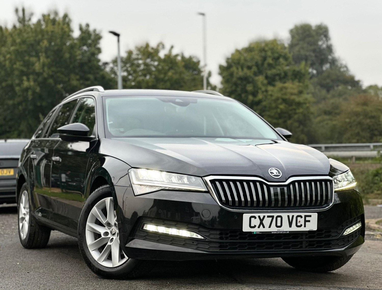 Skoda Superb Listing Image