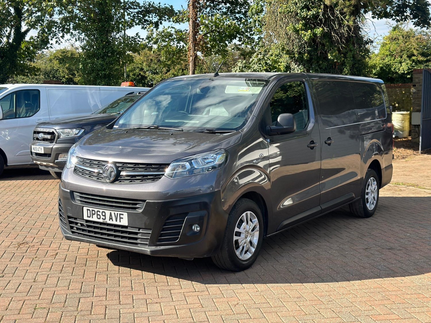 Vauxhall Vivaro Listing Image