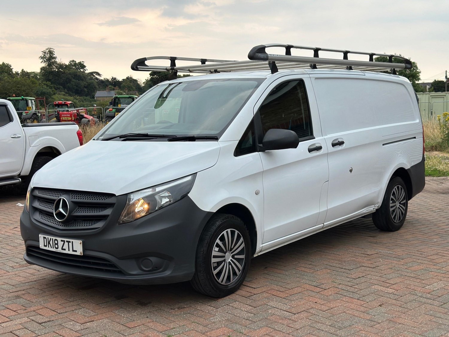 Mercedes-Benz Vito Listing Image