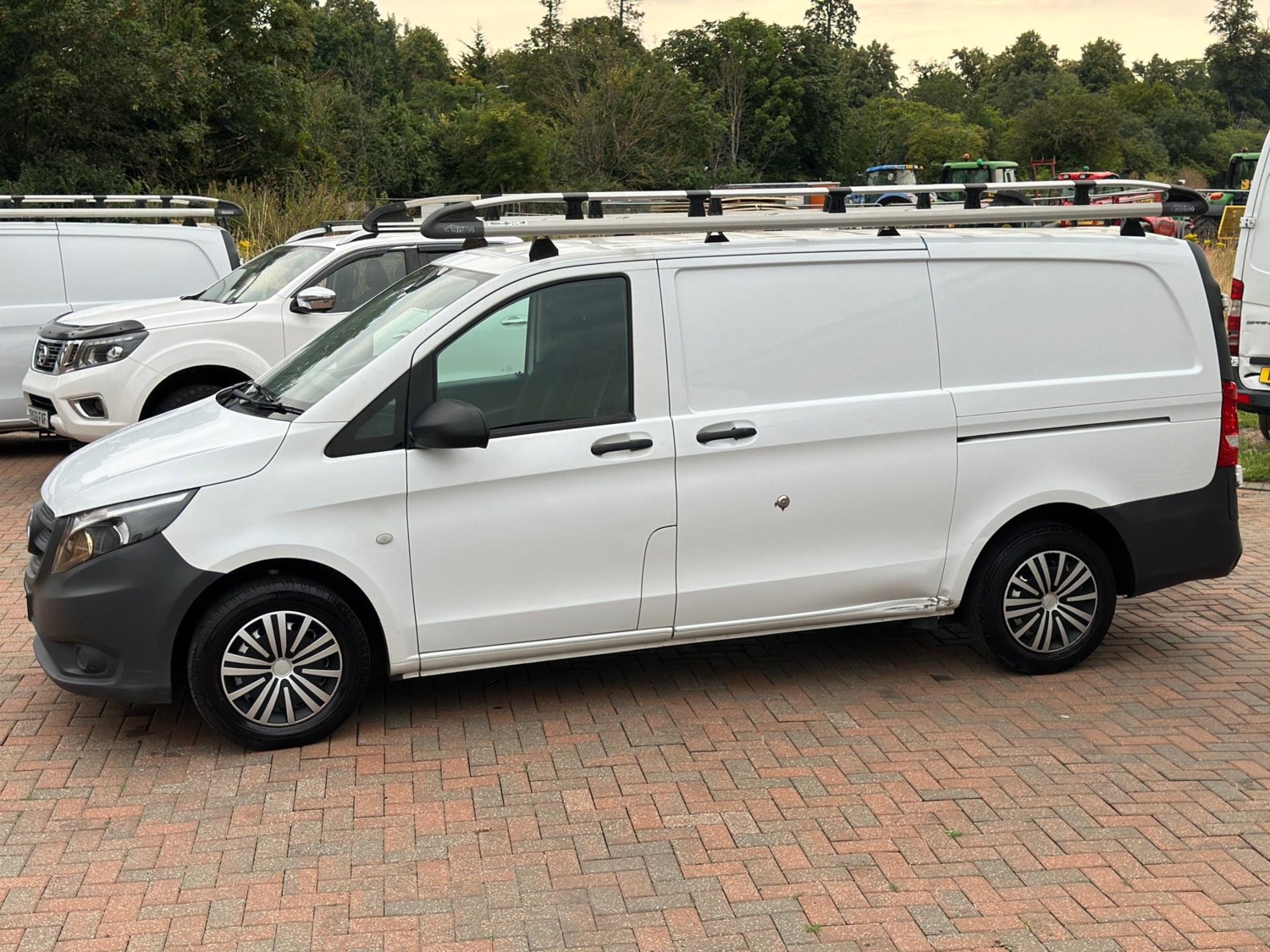 Mercedes-Benz Vito Listing Image