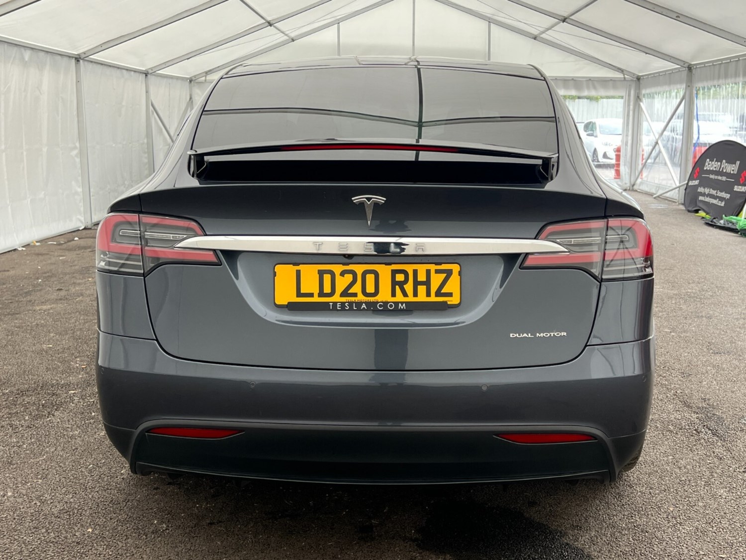 Tesla Model X Listing Image