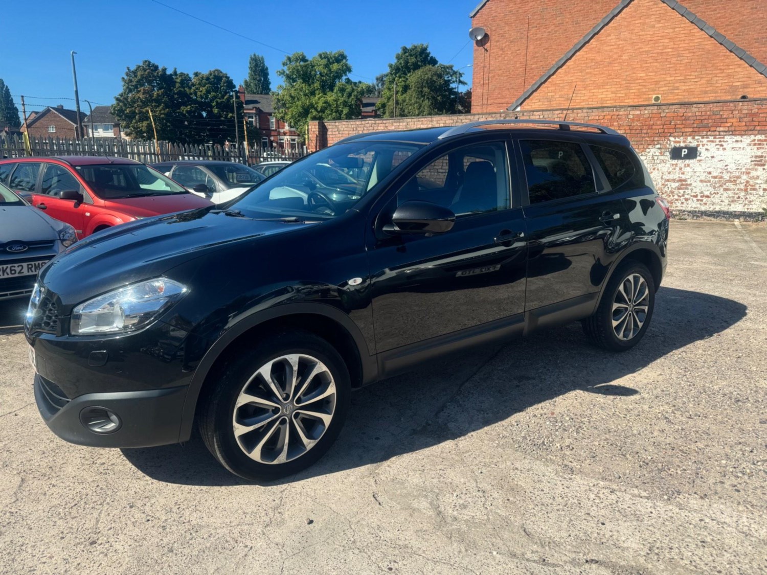 Nissan Qashqai+2 Listing Image