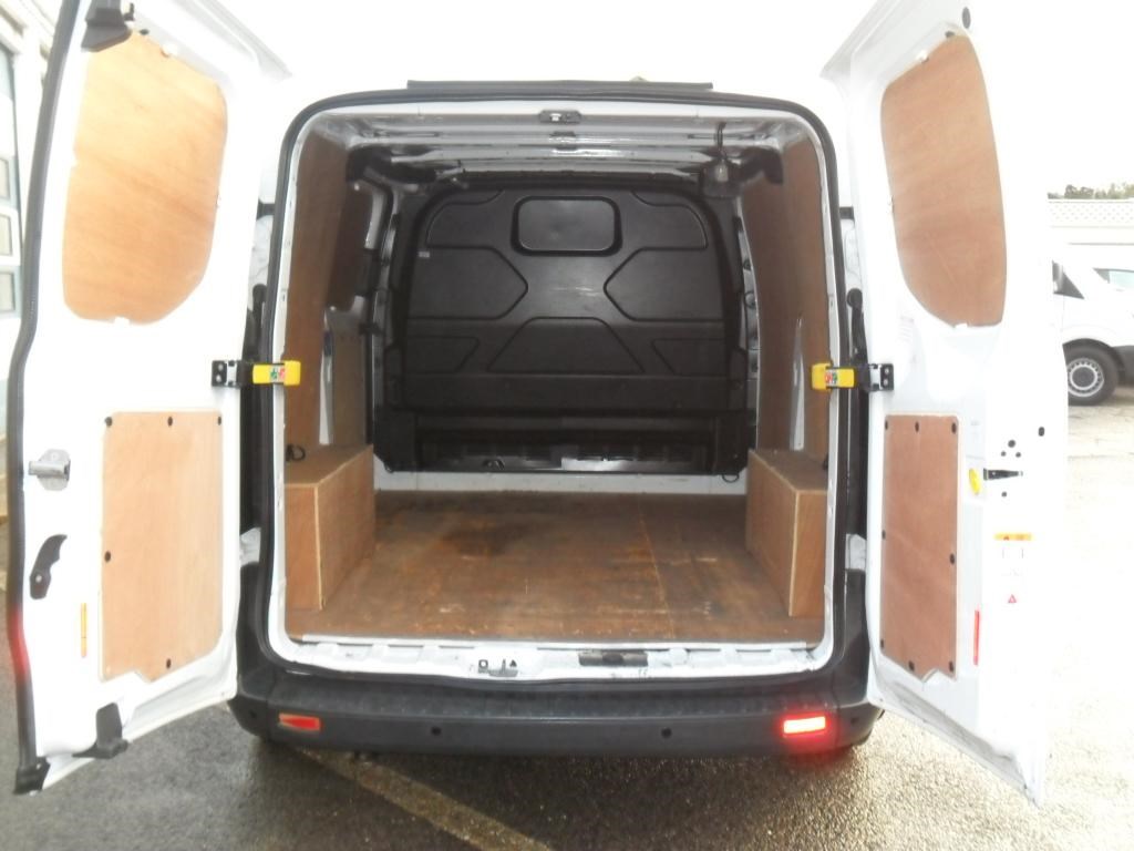 Ford Transit Custom Listing Image