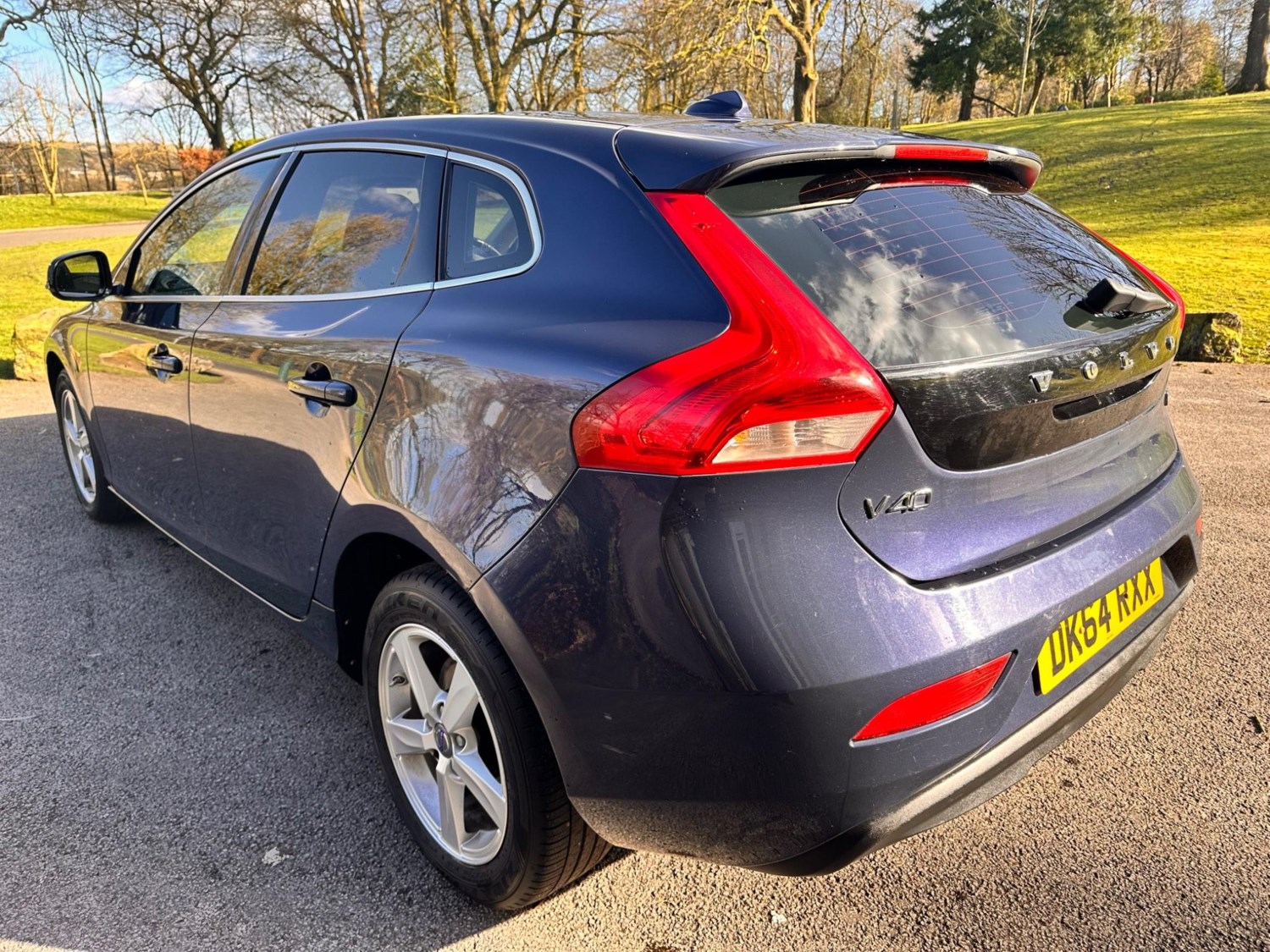 Volvo V40 Listing Image