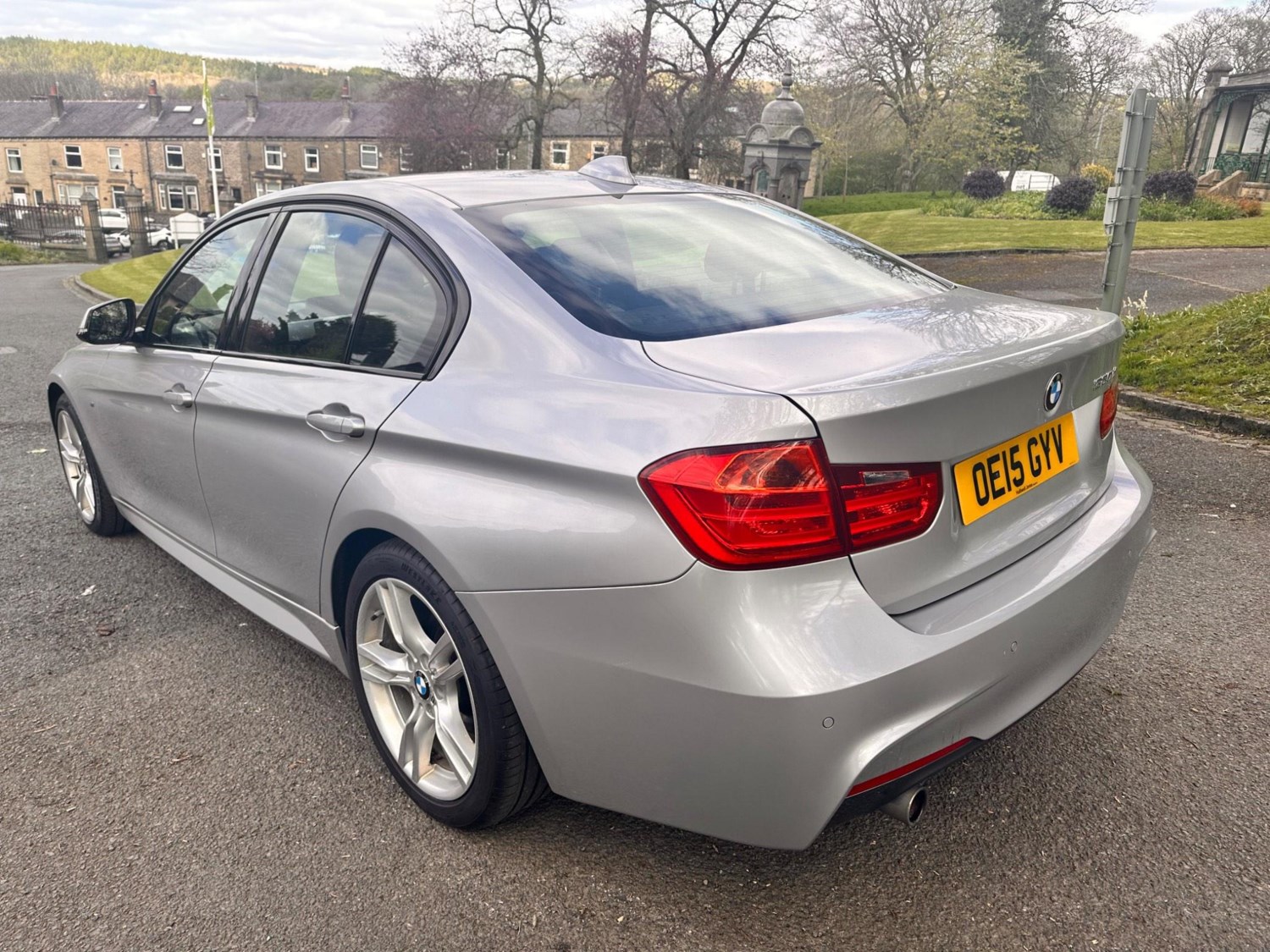 BMW 3 Series Listing Image