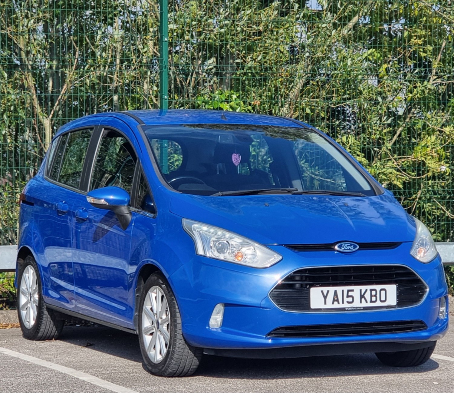 Ford B-Max Listing Image