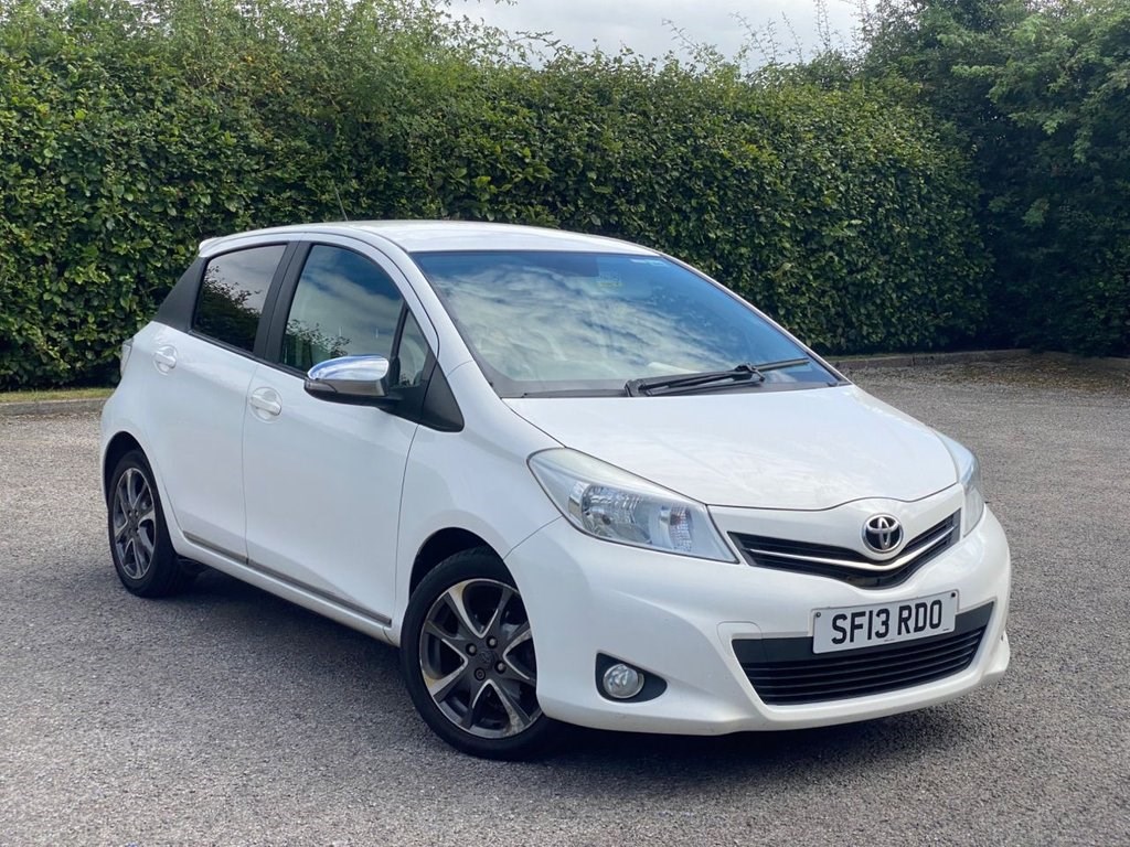 Toyota Yaris Listing Image