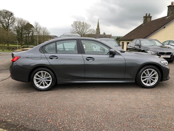 BMW 3 Series Listing Image