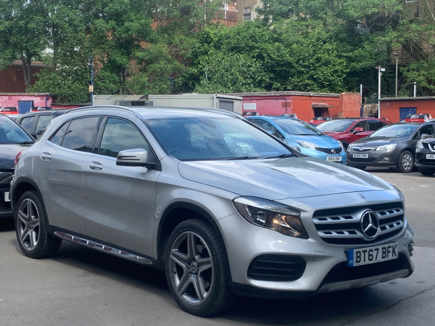 Mercedes-Benz GLA Listing Image