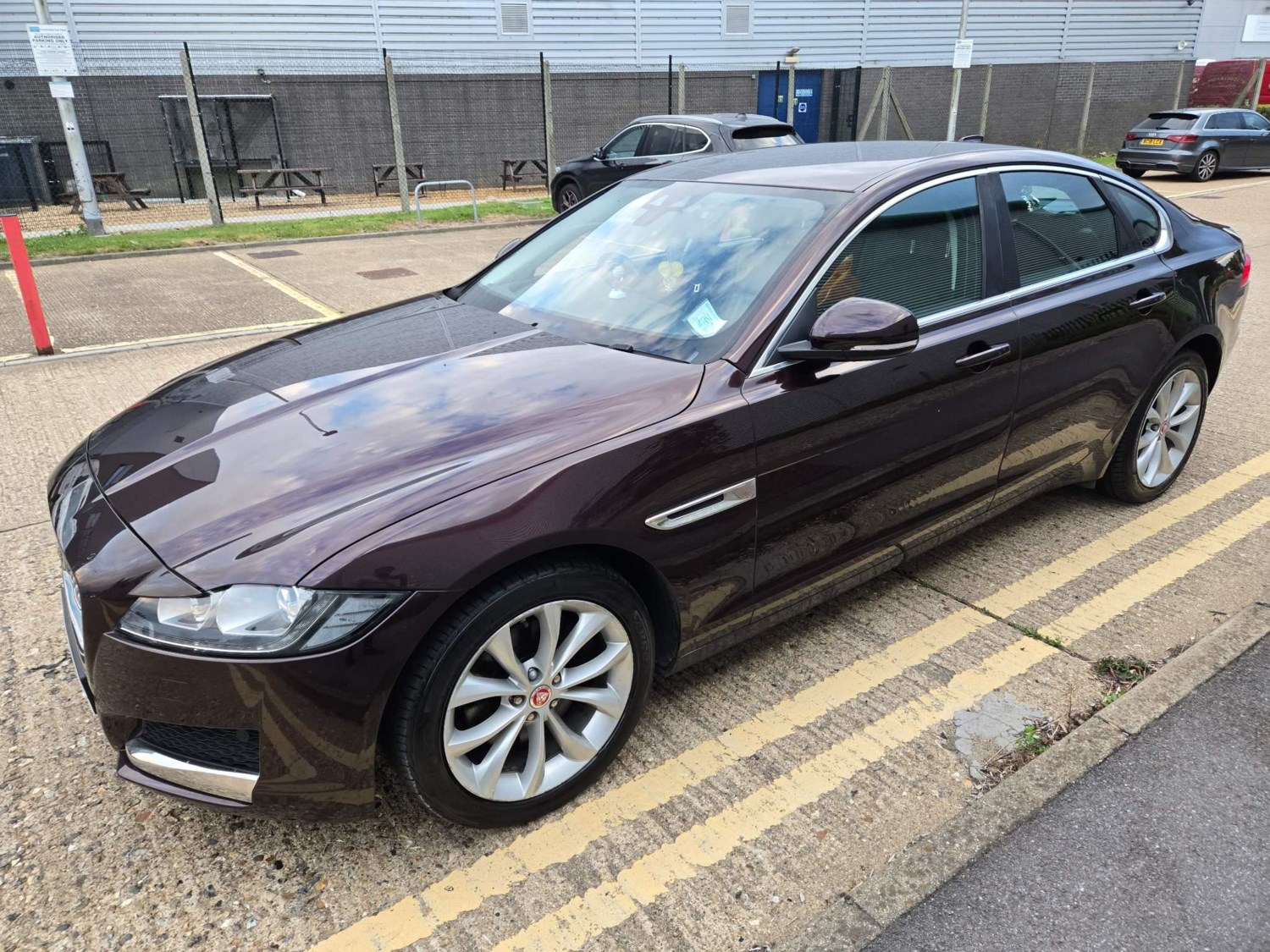 Jaguar XF Listing Image