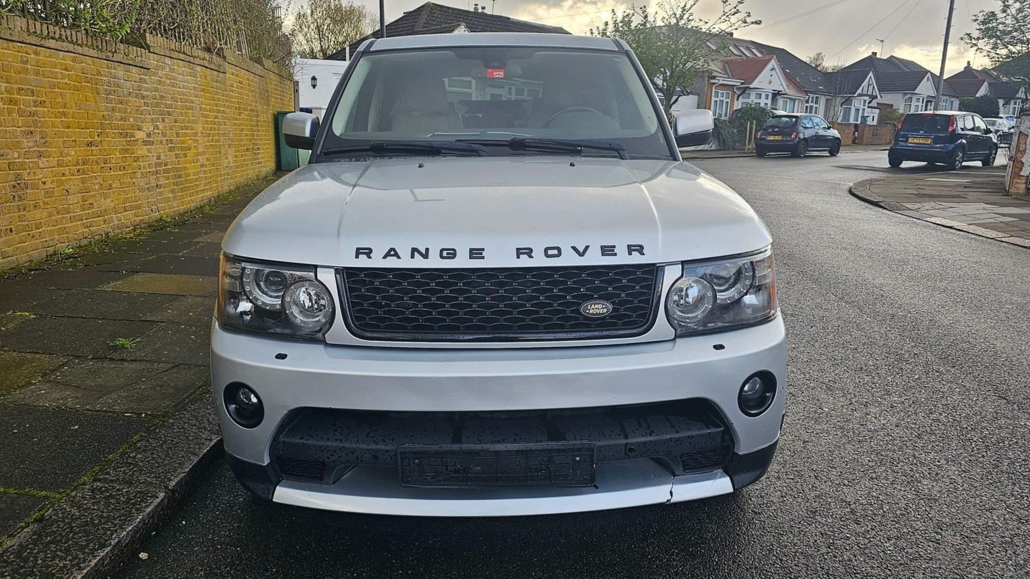 Land Rover Range Rover Sport Listing Image