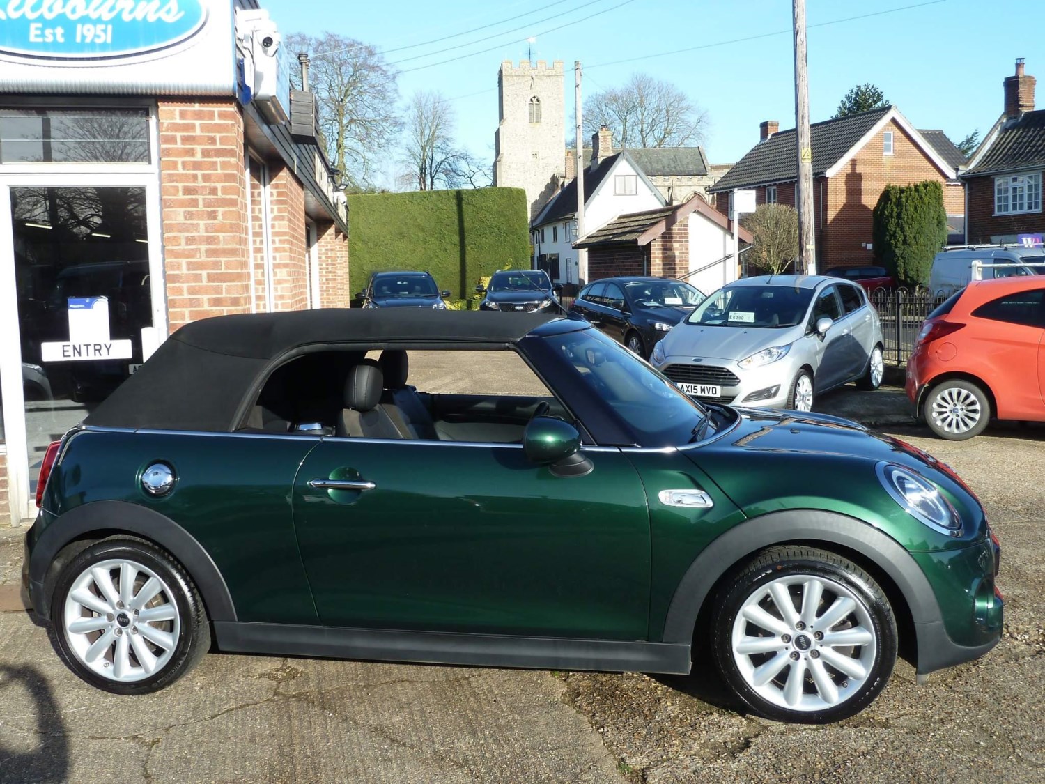 MINI Convertible Listing Image