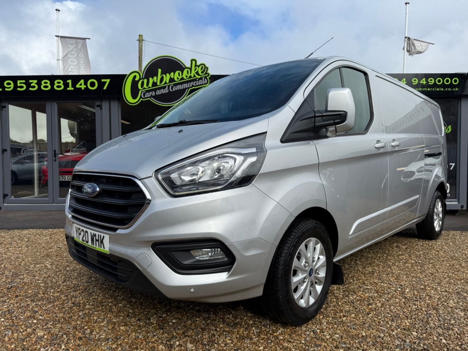 Ford Transit Custom Listing Image