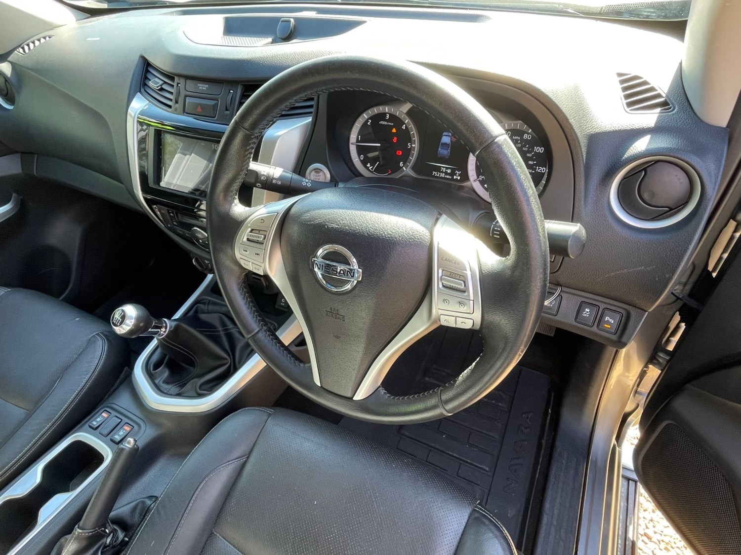 Nissan Navara Listing Image