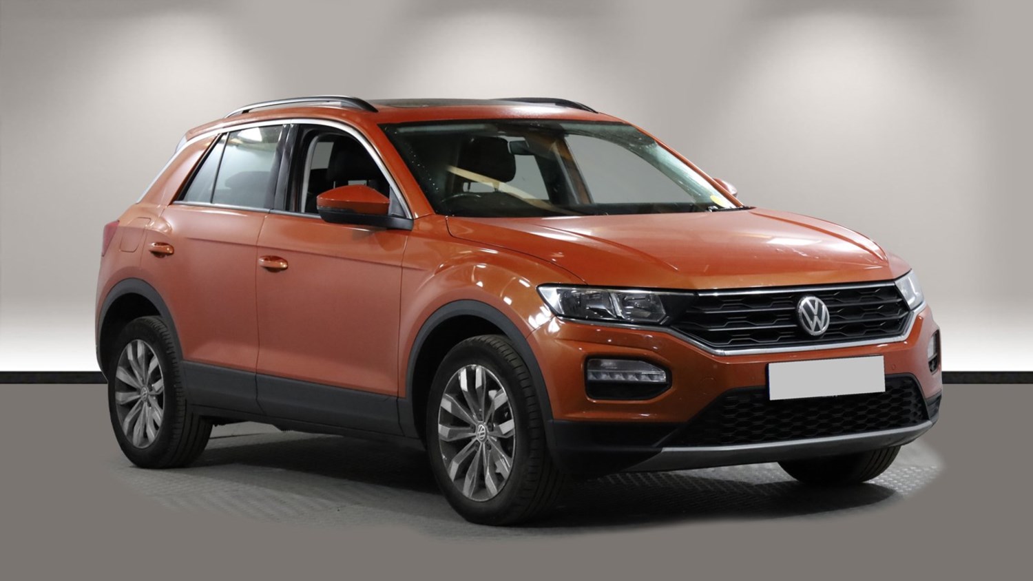 Volkswagen T-Roc Listing Image