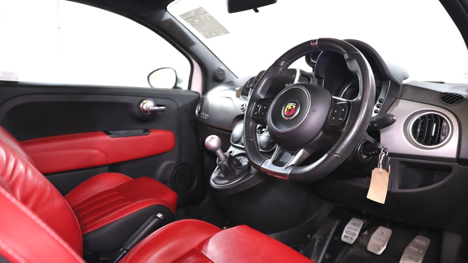 Abarth 595 Listing Image