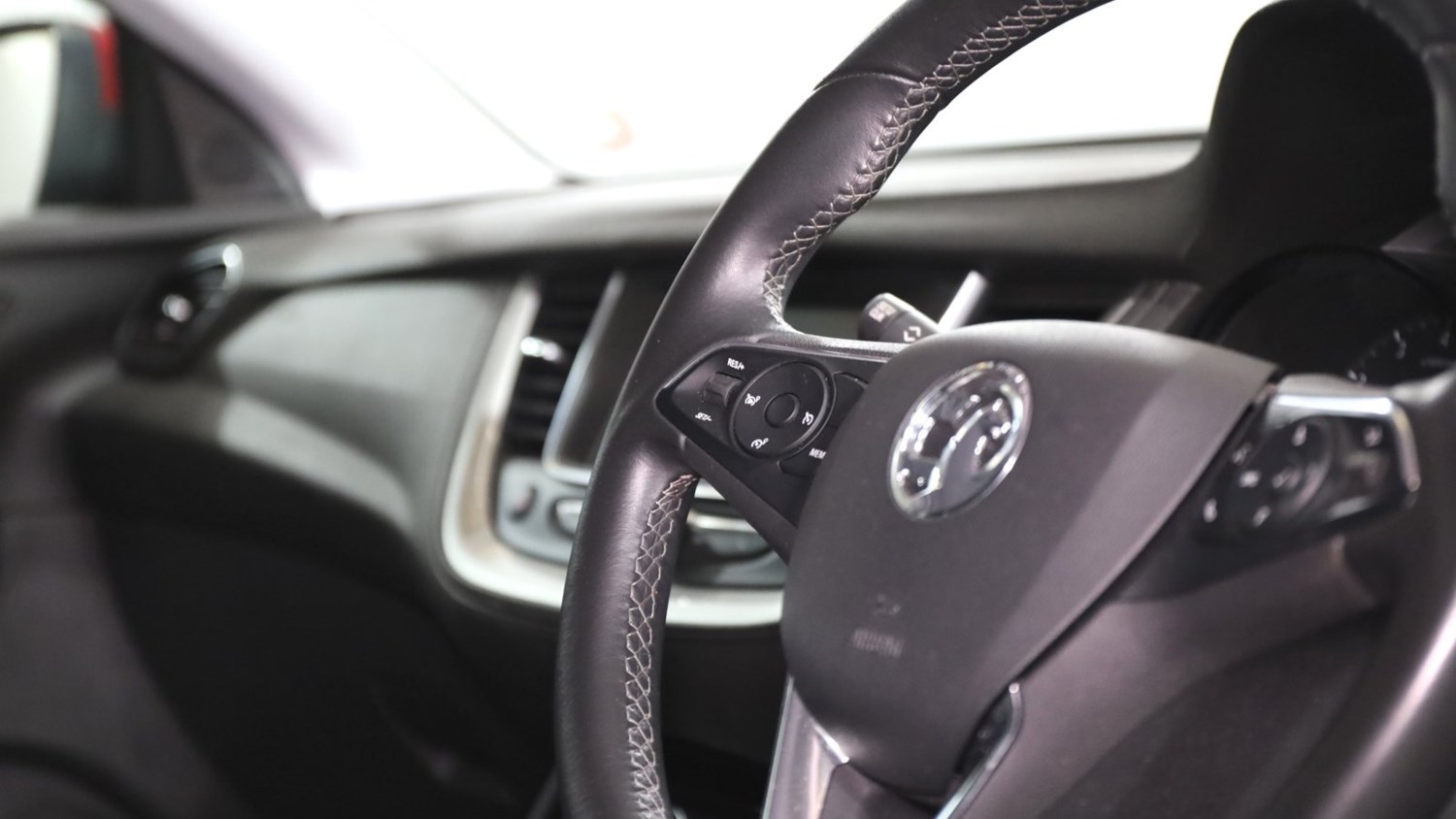 Vauxhall Grandland X Listing Image