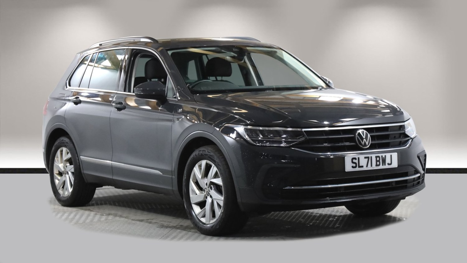 Volkswagen Tiguan Listing Image