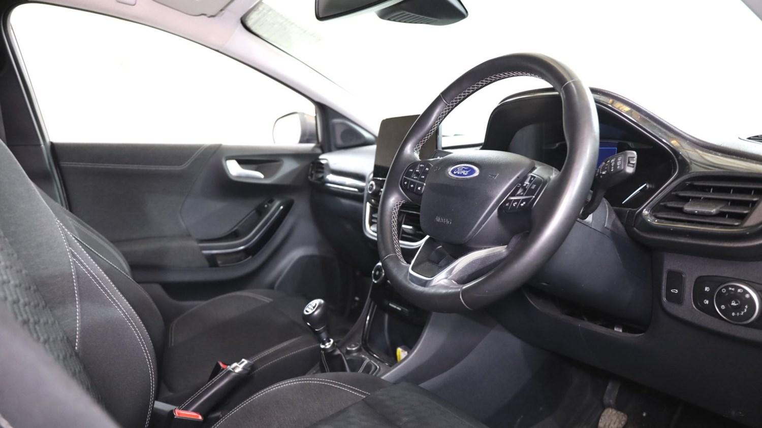 Ford Puma Listing Image