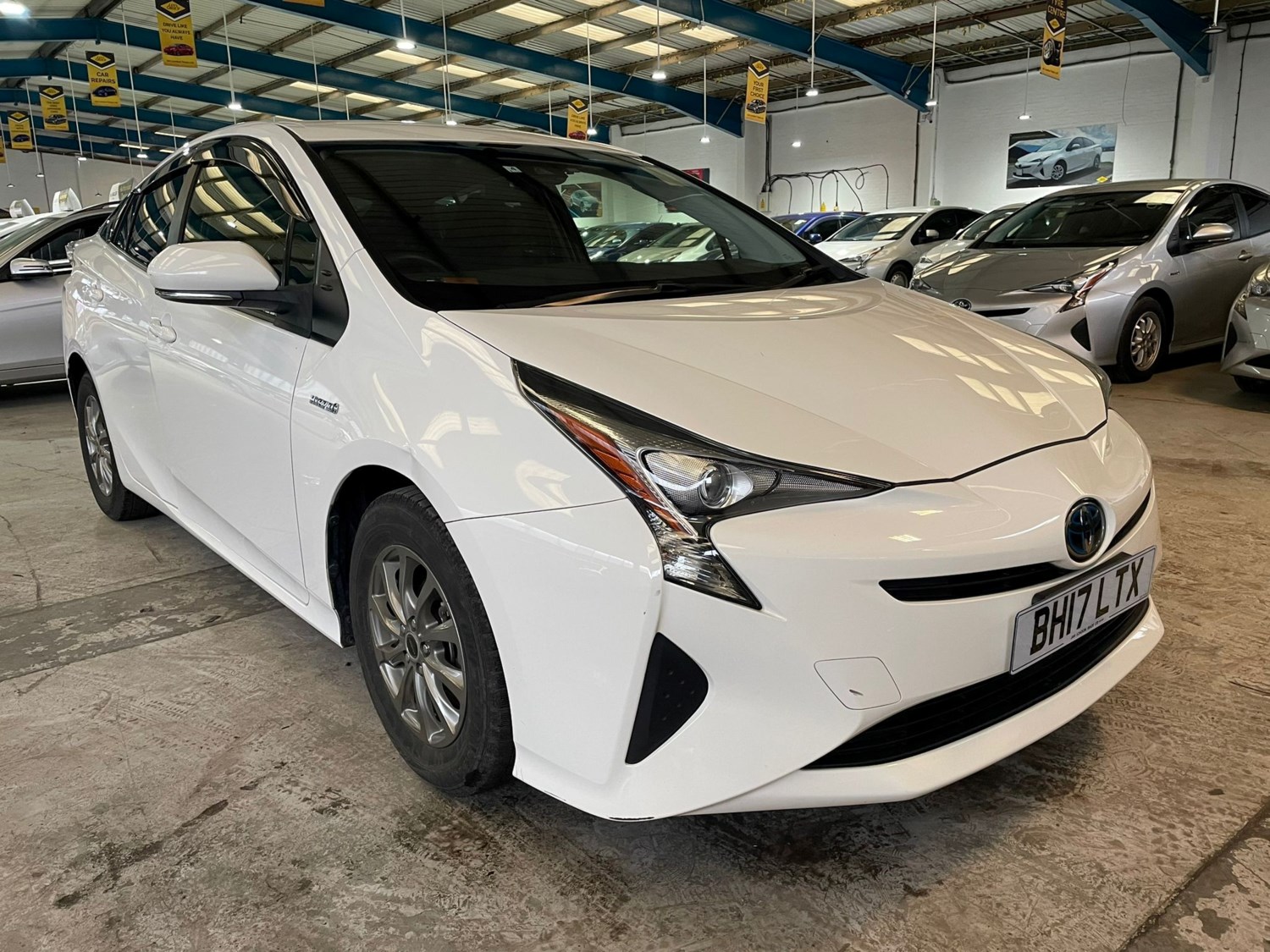 Toyota Prius Listing Image