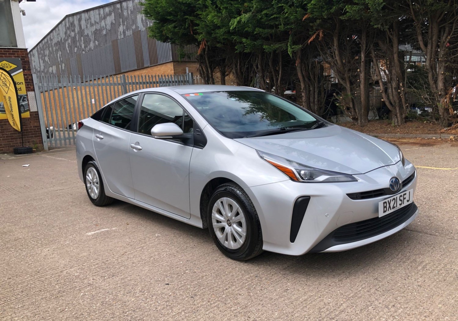 Toyota Prius Listing Image