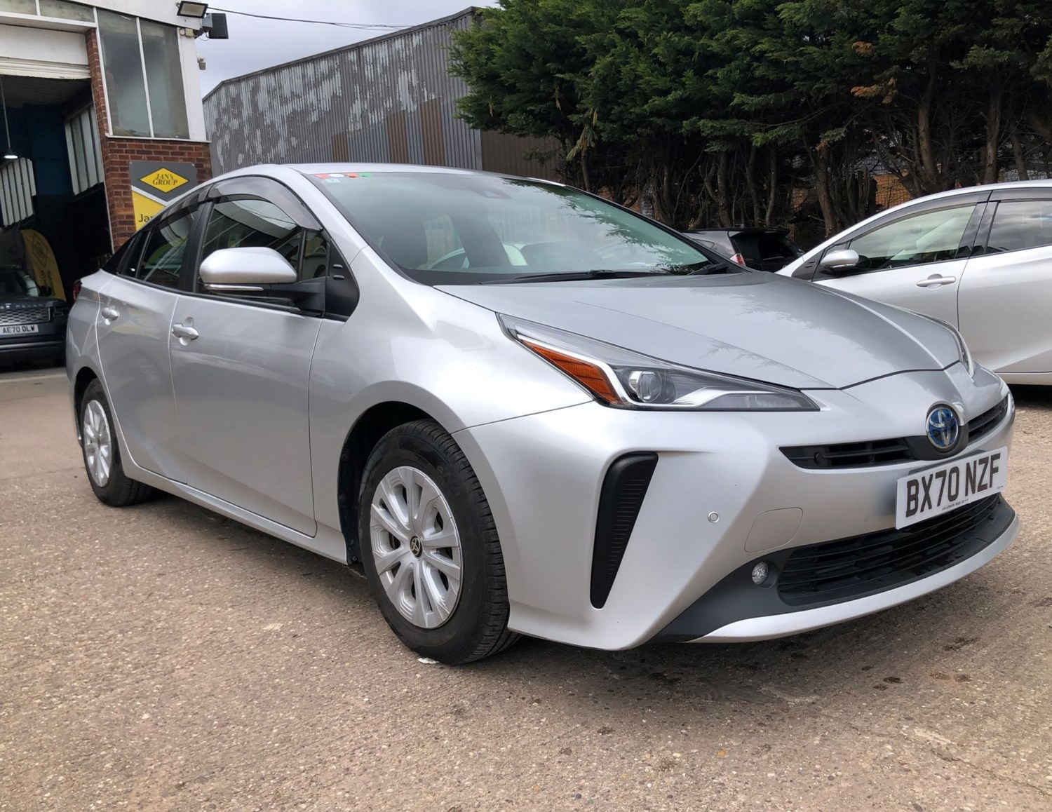 Toyota Prius Listing Image