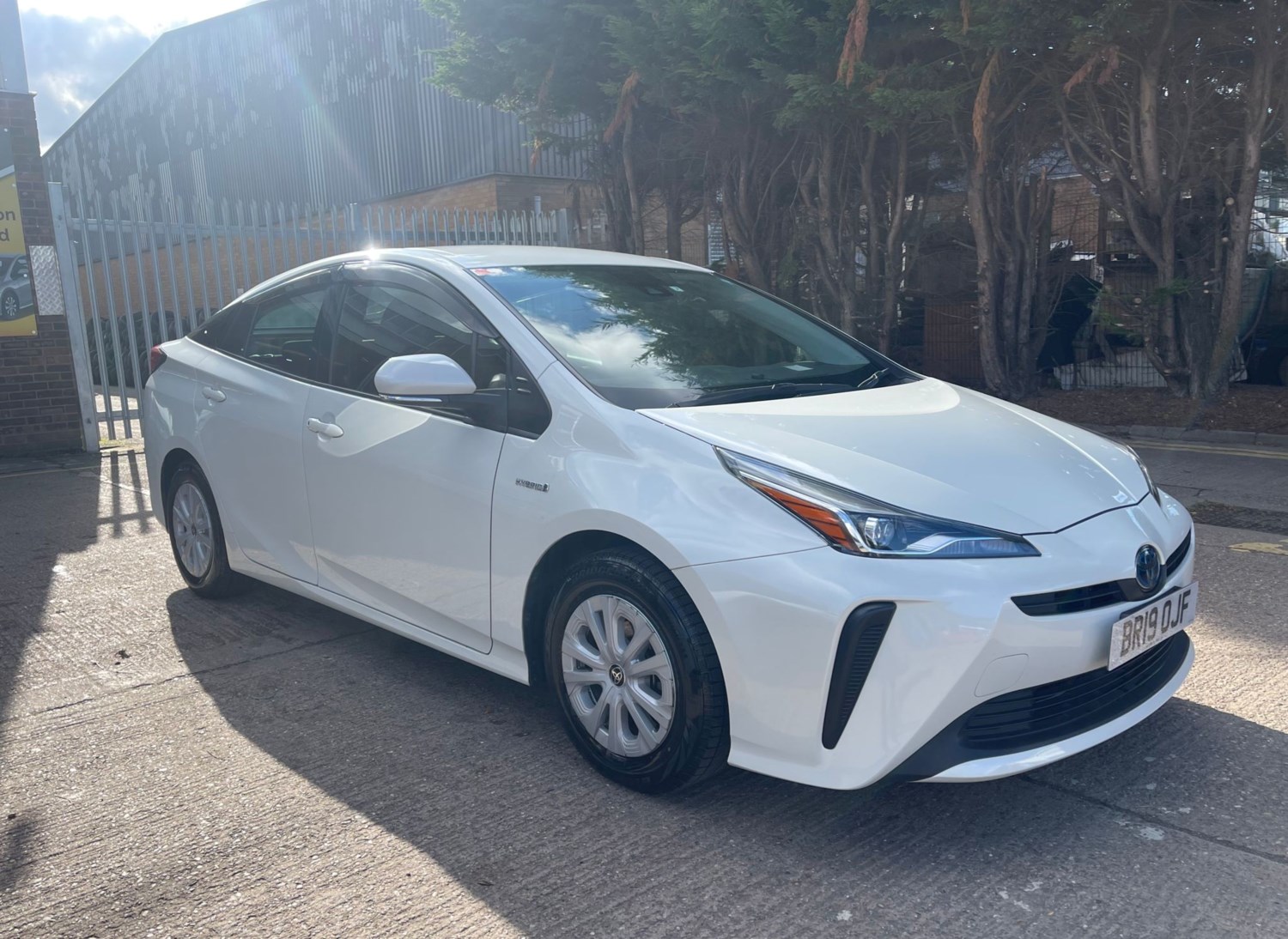 Toyota Prius Listing Image