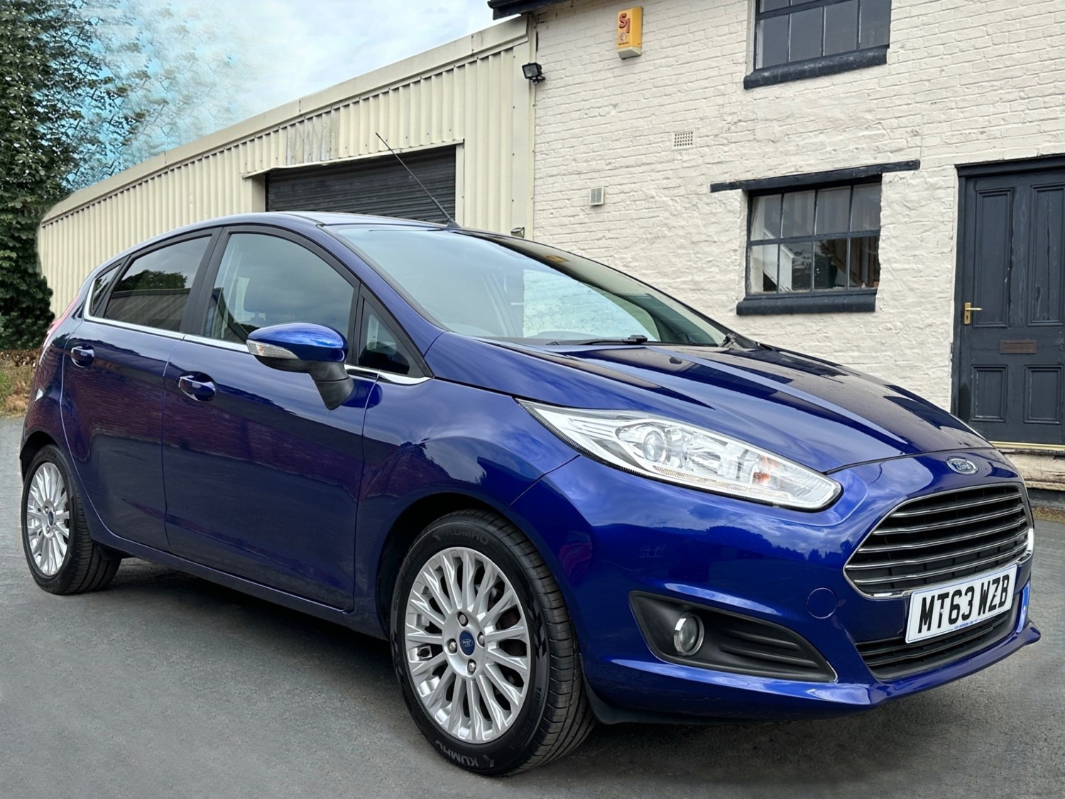 Ford Fiesta Listing Image