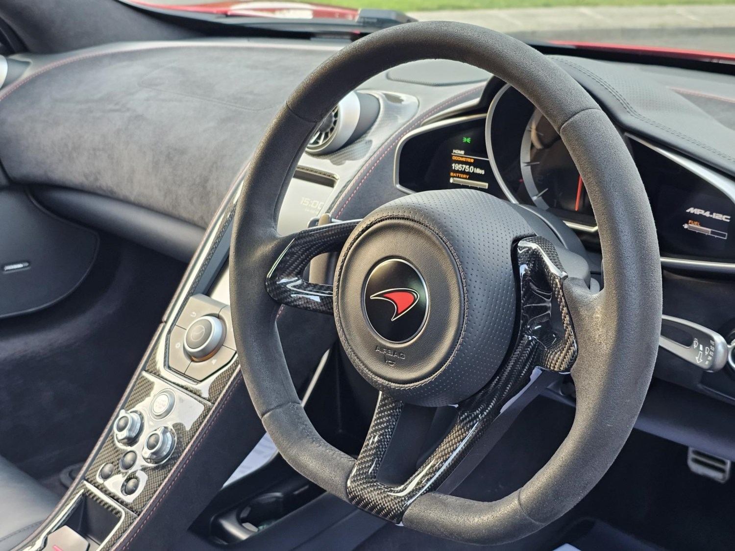 McLaren 12C Listing Image