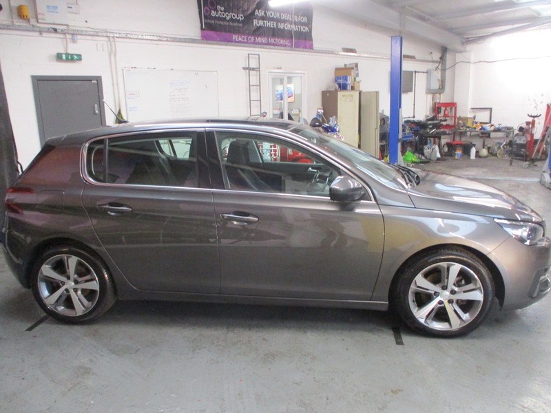 Peugeot 308 Listing Image