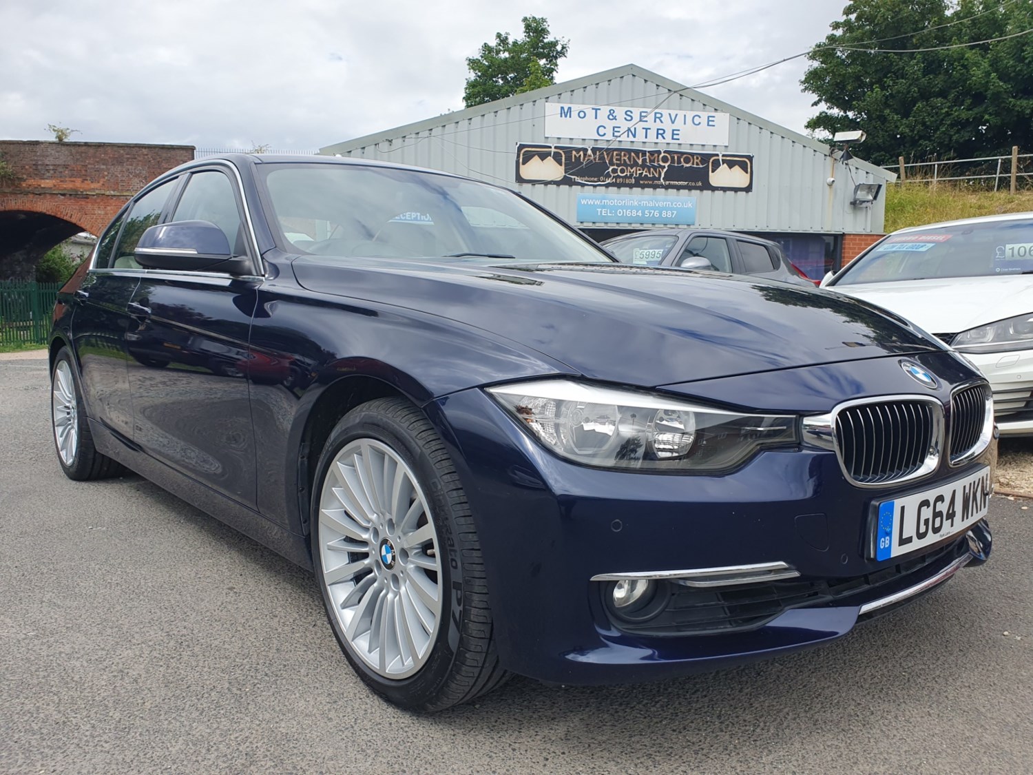 BMW 3 Series Listing Image